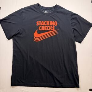 Nike Men's Dri-FIT Stacking Checks Basketball Graphic T-Shirt